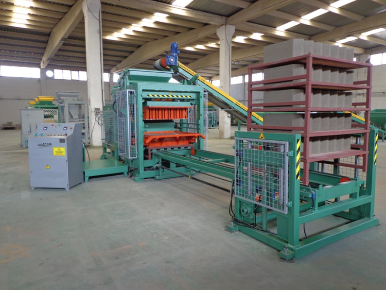 Yarı Otomatik Beton Parke ve Bims Üretim Tesisi 